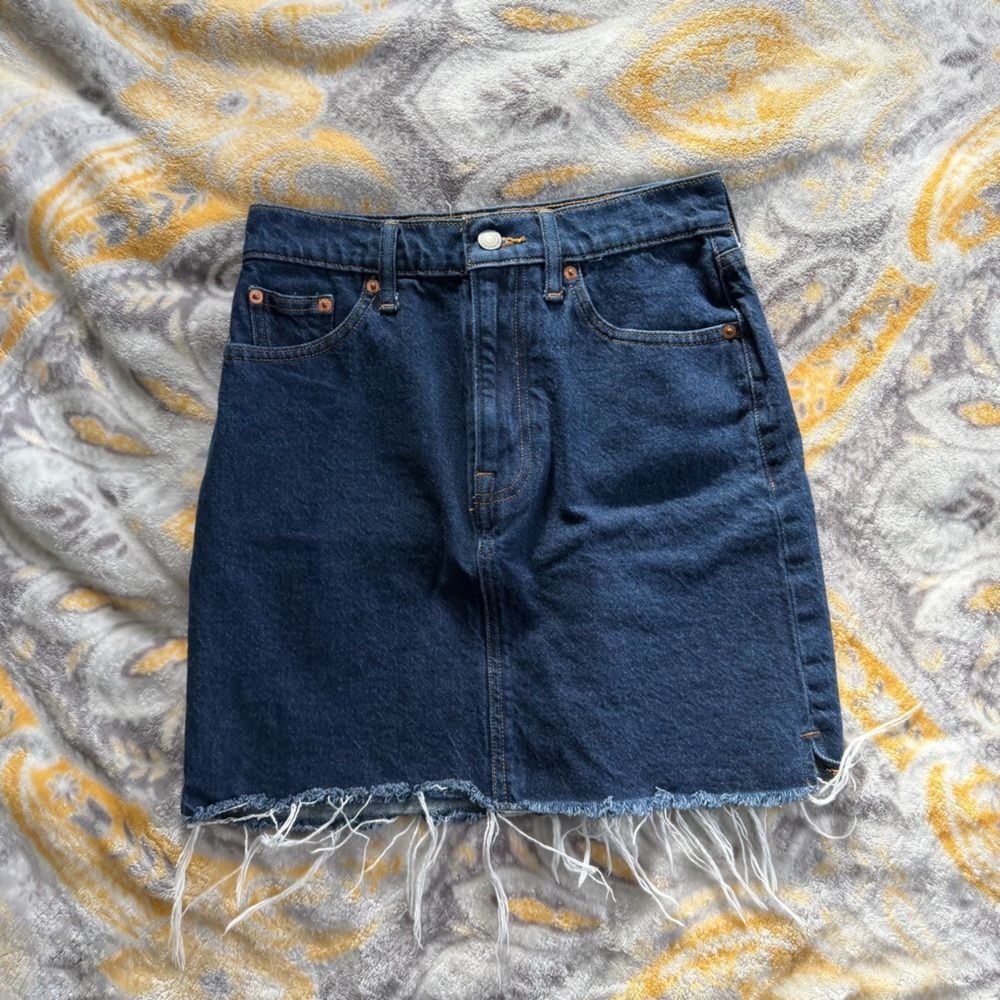 Lucky brand dark denim mini skirt size 27